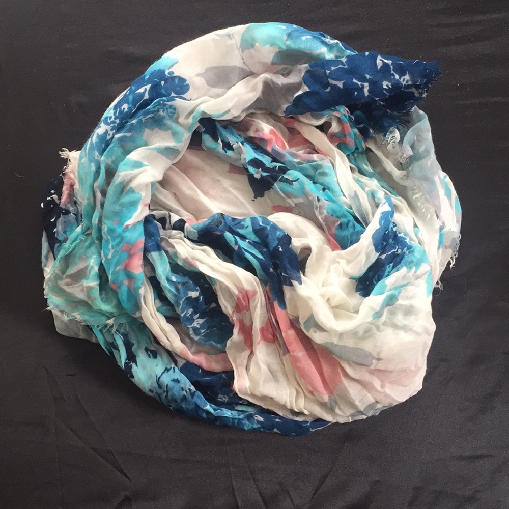 Ann Taylor factory scarf